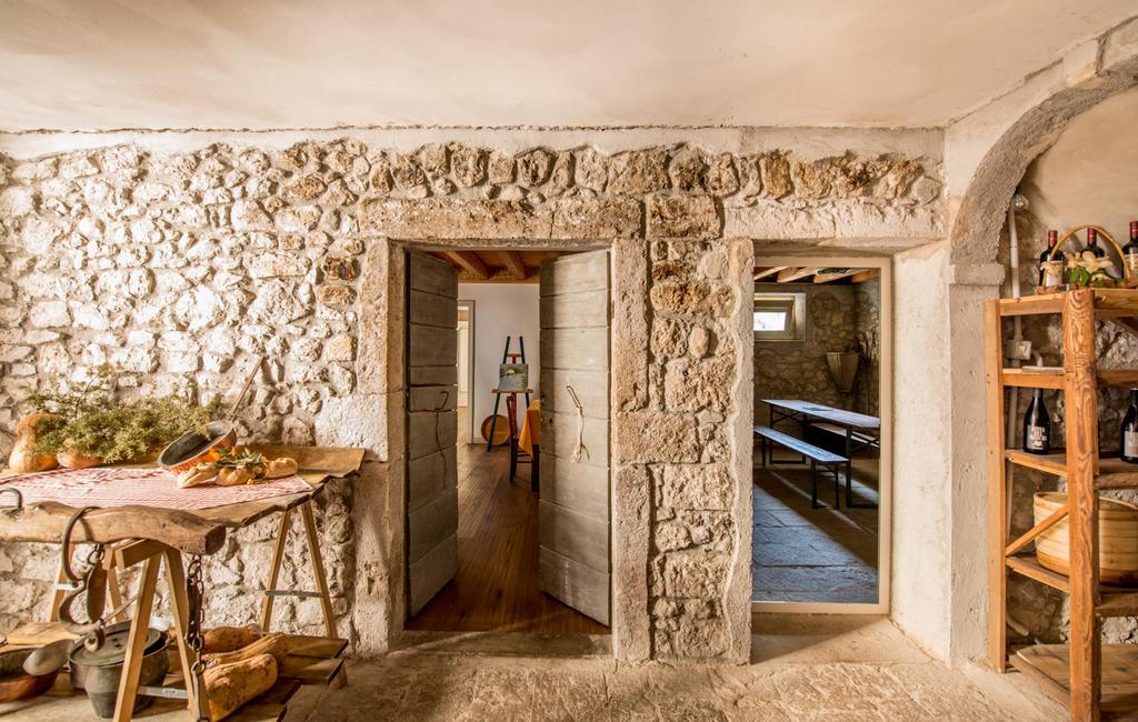 Agriturismo Borgo Titol Tramonti di Sopra المظهر الخارجي الصورة